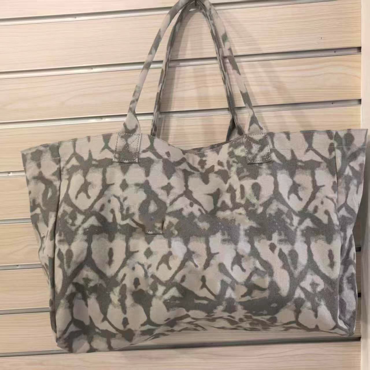 ALO Letter Print Tote Bag for Women, Large Capacity Commuter Versatile Canvas Yoga Bag, Dropshipping, Custom Logo Available - Thumbnail 7