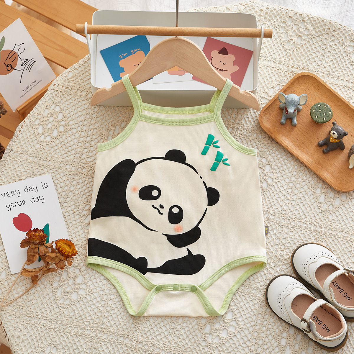 包屁衣夏季新生儿衣服小熊猫吊带三角爬服婴儿连体衣婴儿衣服