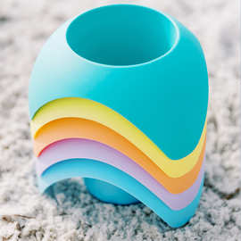 亚马逊新品户外沙滩杯托 杯架 塑料杯托5色厂家现货 可印刷LOGO