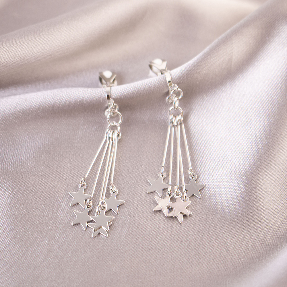 Cadena coreana borlas pinzas para las orejas de las estrellas Pendientes de temperamento de alta gama indoloro sin agujeros para las orejas Pendientes de lujo ligero de nicho de moda