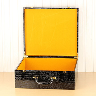 44*40*18 high-grade luggage clothes decoration packaging box crocodile pattern PU leather gift box wooden gift box leather suitcase