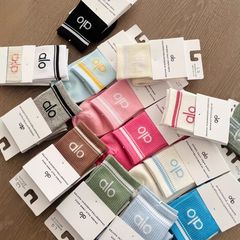 alo秋冬用ロング丈ピラティスソックス ランニングフィットネスファッション 吸汗通気性 輸出用個別包装 ヨガソックス
