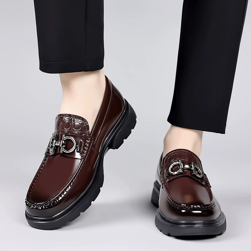 Low shoes English style for leather shoes, trend loafers platform, casual footwear, British style, autumn, Korean style