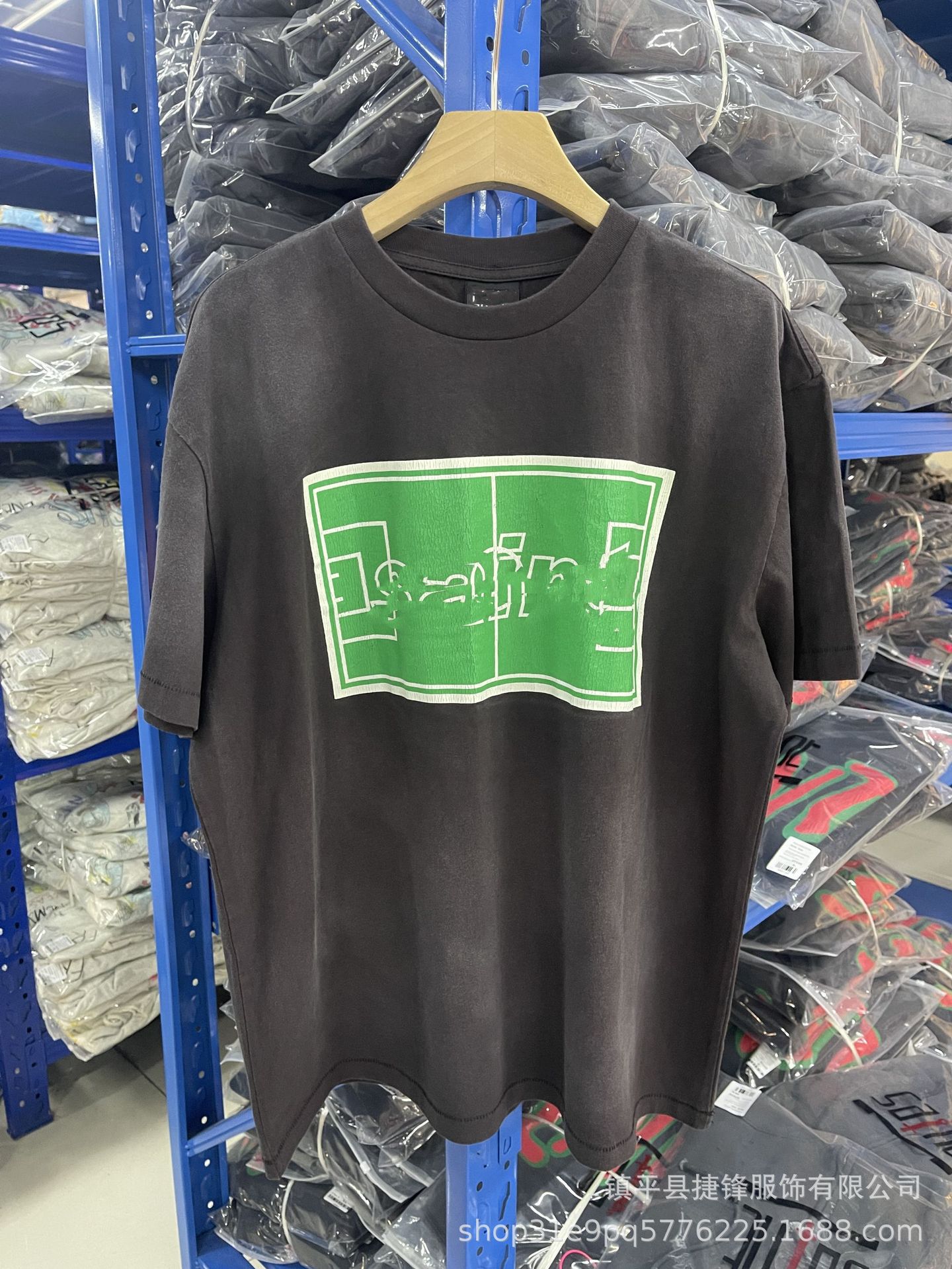 クロスボーダーの新型欧米のファッションブランドのレトロな水洗いは古い落書きをします。