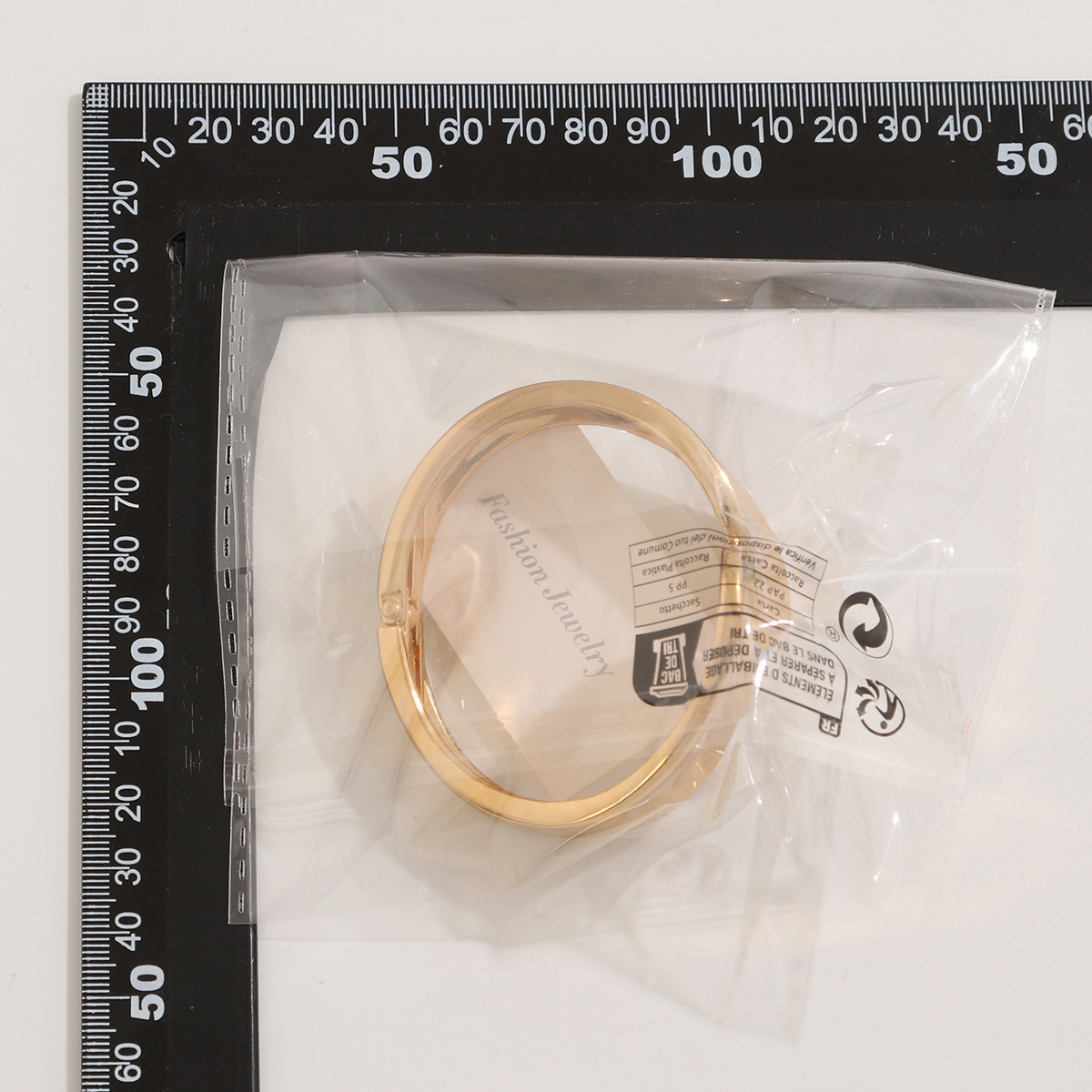 Retro Punk Solid Color Alloy Bangles Wholesale display picture 2