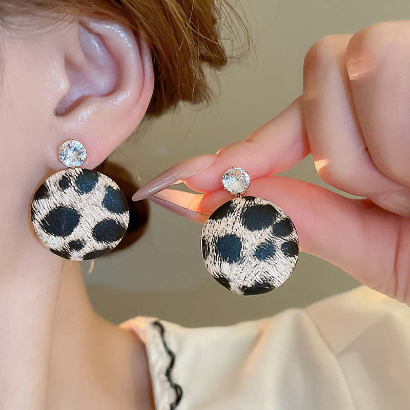 真金电镀银针豹纹星星圆圈耳环欧美潮流设计感耳坠气质氛围感耳饰详情35