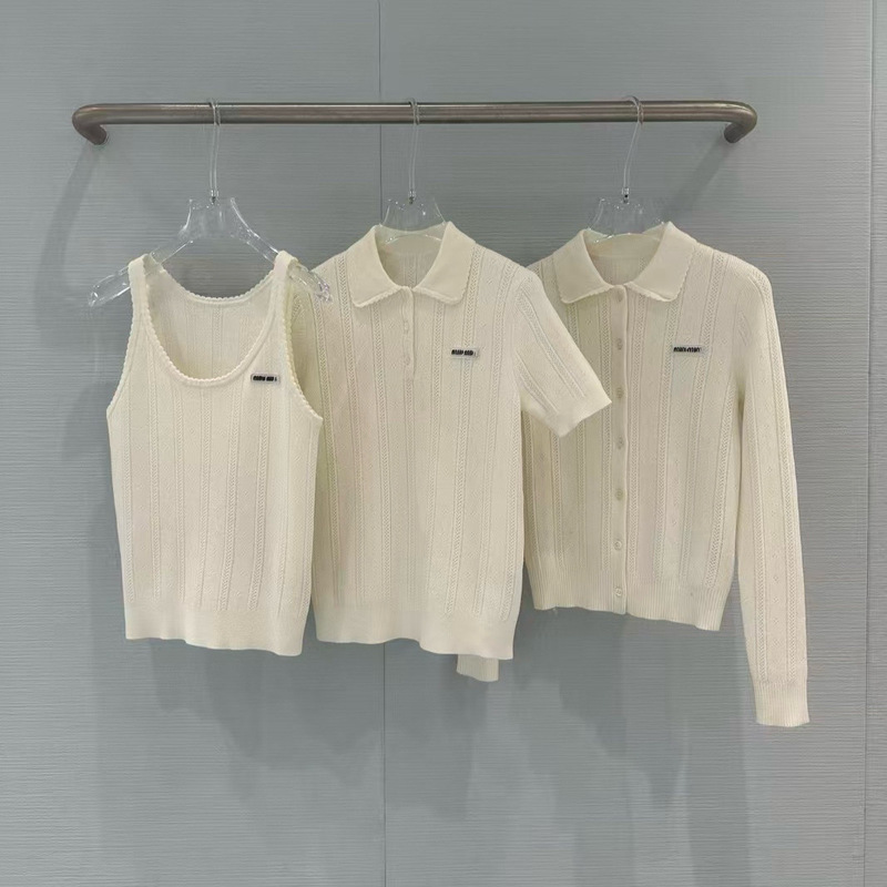 Miu Series "Shenzhen Nanyou" Wool Knit Series Short-Sleeve and Long-Sleeve Vests with 26 Micro-Label Letter Logos and Hollow-Out Design