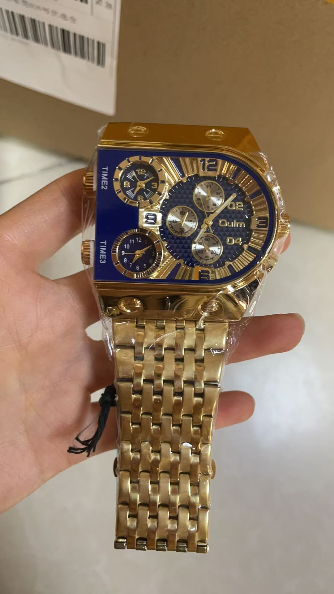 Reloj de hombre de cuarzo con múltiples zonas horarias y dial luz_voghion.com