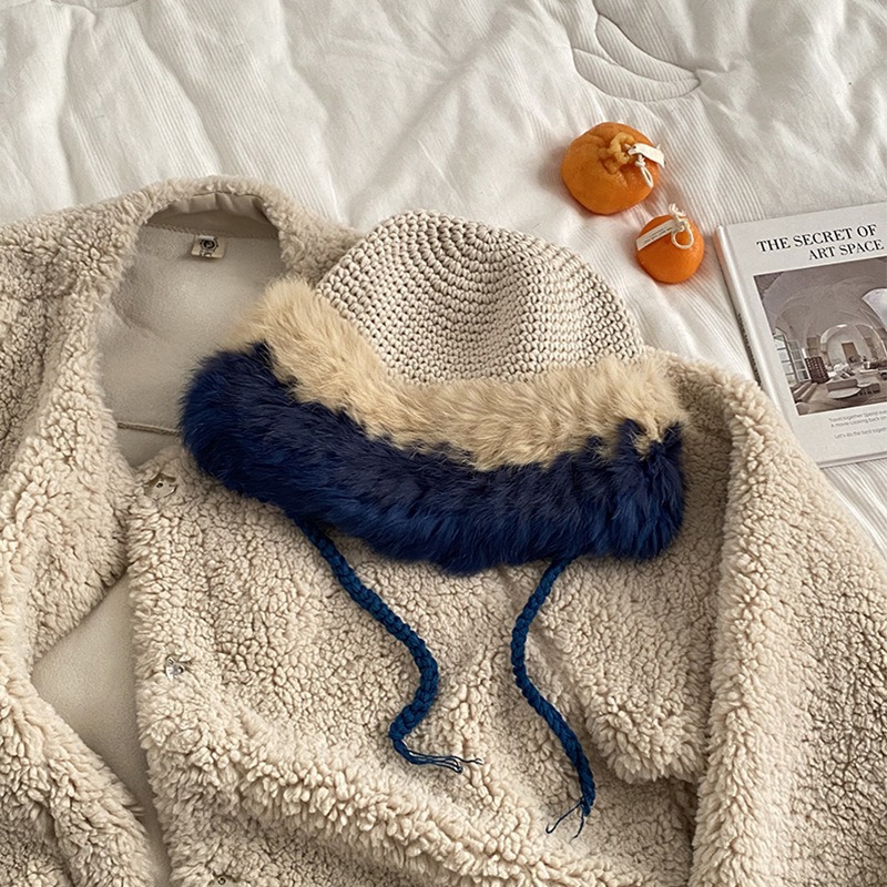 베이지 컬러 블록 토끼 모피