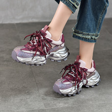 �W��վ�r�аٴ����ϵ�ЬŮ2026������Ƥ�\�����eЬ�p���׆�Ь