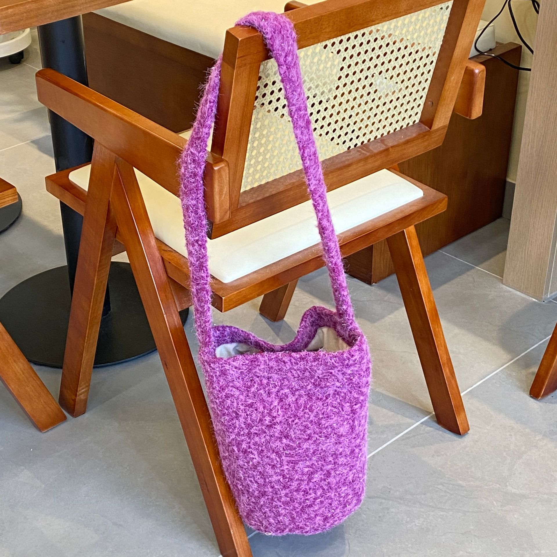 Solid color plush with bucket: purple