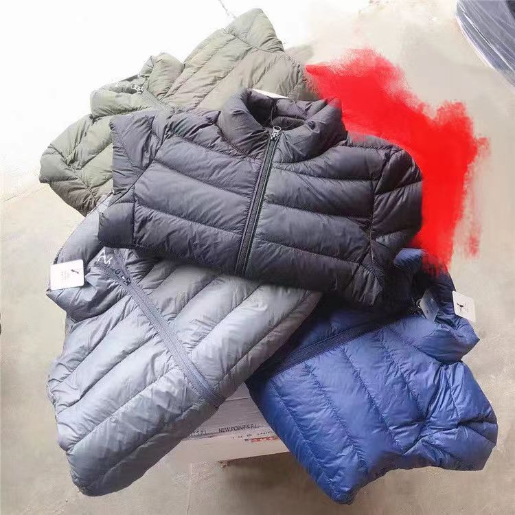 Chaqueta acolchada de algodón para hombres fuera de temporada Chaqueta acolchada de algodón de trabajo ligero Chaqueta acolchada de algodón para hombres jóvenes y de mediana edad más tamaño Chaqueta acolchada de algodón con plumas papá abrigo de invierno