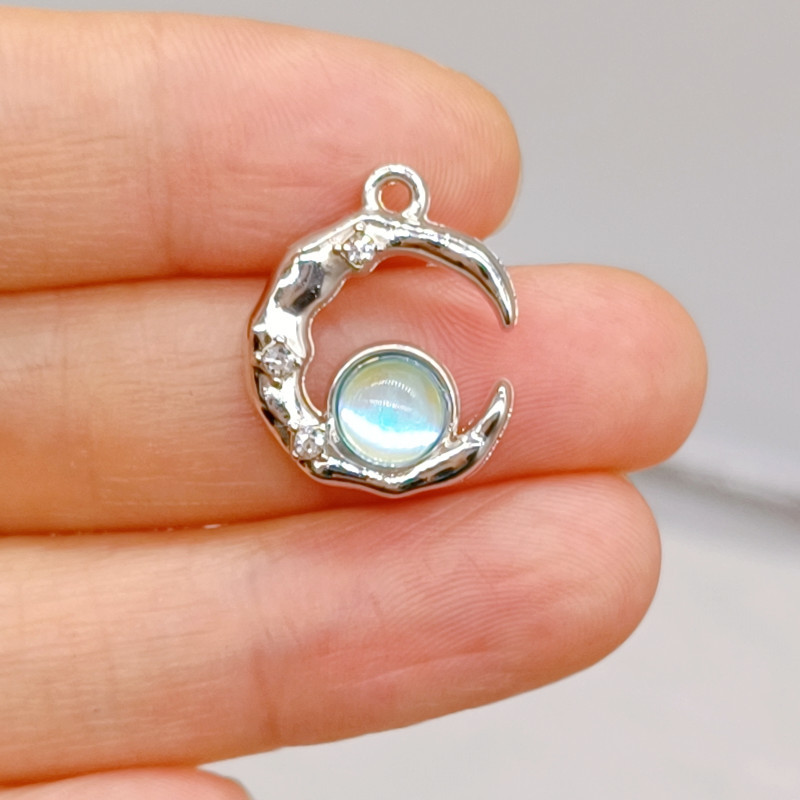 4g Weight Pendant Jewelry Making Type 15-20mm Jewelry Making Size DIY Jewelry Accessories Classification 1 Piece Quantity Alloy Material Clouds, Star, Moon Pattern All Seasons Season Polished Finish Cute, Sweet Style 1 Piece 15-20mm Alloy Clouds Star Moon Polished Pendant DIY Jewelry Accessories 4