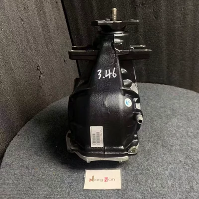 E320 211 221 Rear – Differential assembly