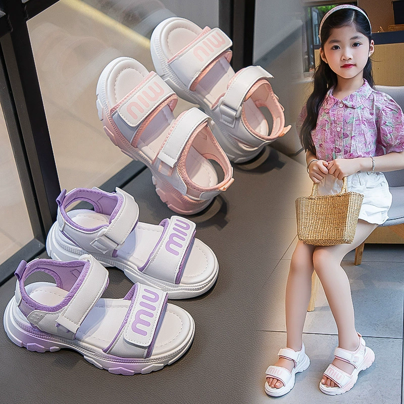 Сандалии для девочек лето 2024 новый мода спорт мягкая подошва детская пляжная обувь для маленьких девочек студенческая обувь