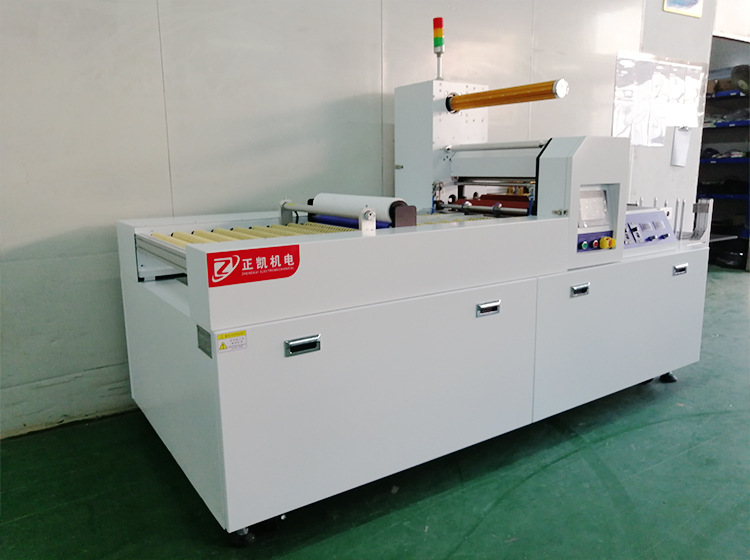 ZKFM-500+SL 雙面覆膜收料機(jī)-03.jpg