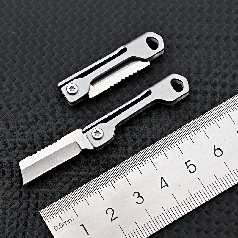Small sharp box stainless steel, pocket knife, handheld keychain