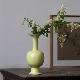 装饰花瓶;陶瓷工艺品