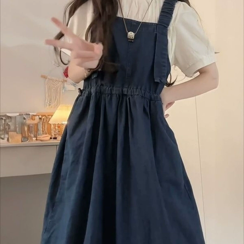 Летний комплект одежды для девушек среднего и старшего возраста в корейском стиле: джинсовое платье на бретелях и короткий рукав, двухкомпонентный костюм