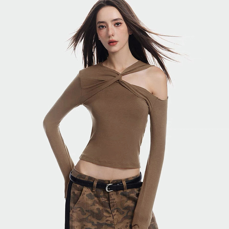 Savadika Q24TP610 European and American hot girls irregular kink V-neck hollow sexy slim long-sleeved top for women