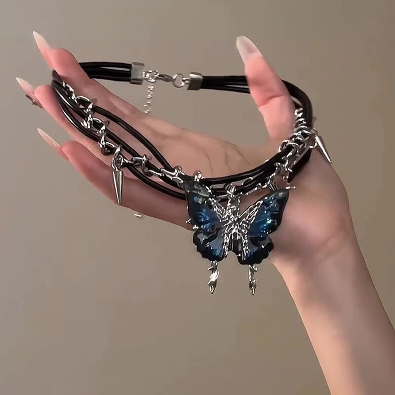 New Butterfly Wrapped Rivet Leather Collar Punk Heart Girl Y2K Subculture Niche Necklace Choker New Butterfly Wrapped Rivet Leather Collar Punk Heart Girl Y2K Subculture Niche Necklace Choker