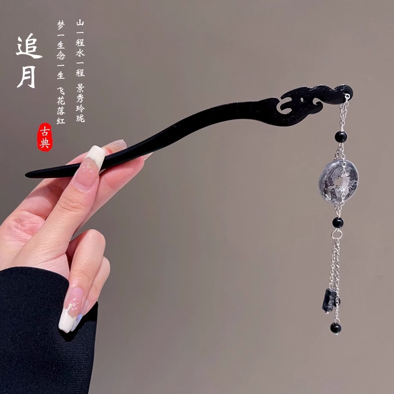 Pinzas de cabello de madera de madera negra antiguo estilo femenino de alta calidad nuevo estilo chino bordilla de cabello de cabello de caballo de estilo Hanfu paso de caballo de cabeza de falda