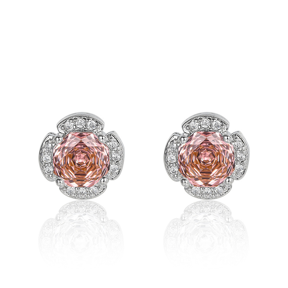 Amazon nuevo Seiko Rose Chepa Paracha collar de zircon pendientes anillo de tres piezas al por mayor
