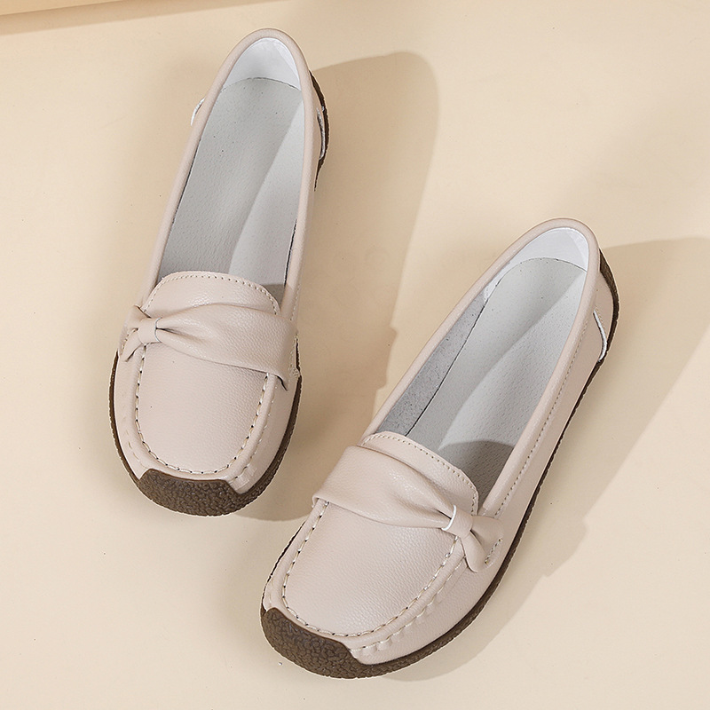 Spring and summer bean shoes women's mother's shoes comfortable flat casual maternity shoes soft surface cross-border plus size women's shoes 35-44