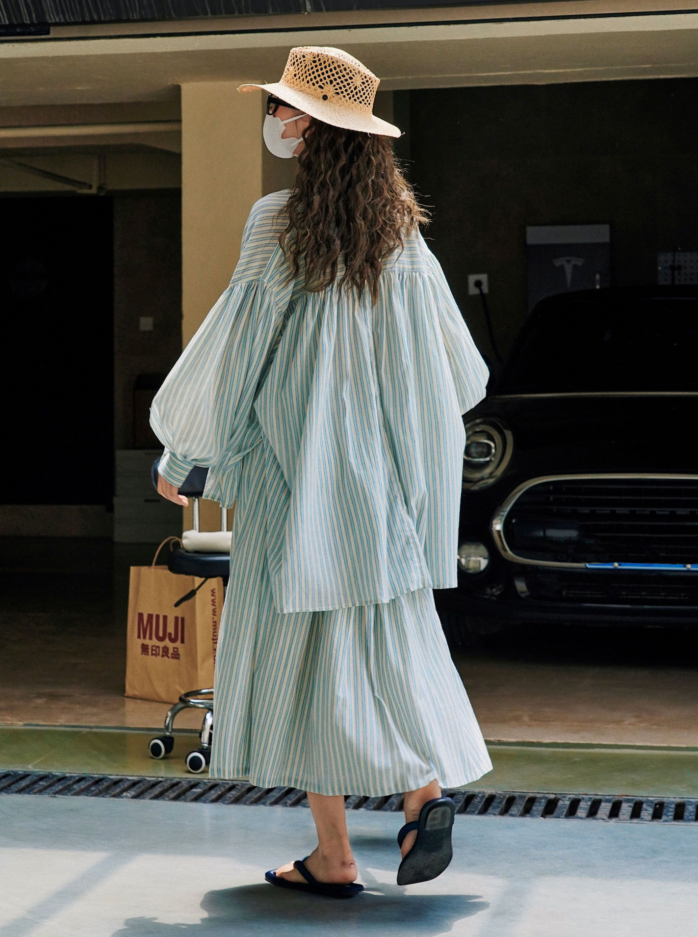 19647667-0803-496C-89A2-DEE9CA