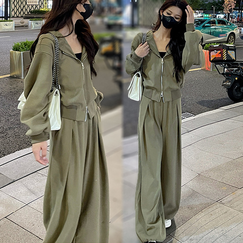 棉质】盐系炸街韩风chic初秋季套装女装新款绿色显瘦运动休闲服