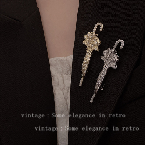 Creatively designed umbrella brooch, Korean style retro personality, versatile fashion suit pin, collar pin, men's and women's corsage