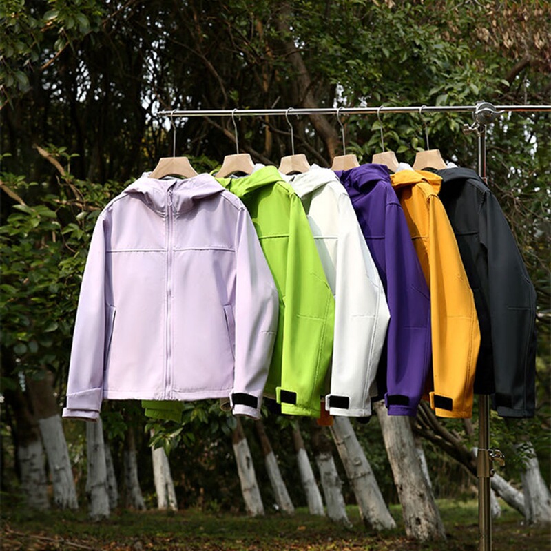 Mountain Outdoor Functions! Men and Women Couples Autumn and Winter Weatherproof Soft Shell Hooded Jacket Mountaineering Jacket Jacket