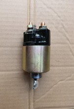 适用五菱之光6376 6400 6371 6388启动马达磁力开关起动电磁开关