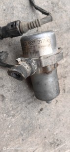 Old A4 A6 A6L Passat B5 Old Lingyu New Lingyu Electronic Vacuum Pump Brake Booster Pump Original