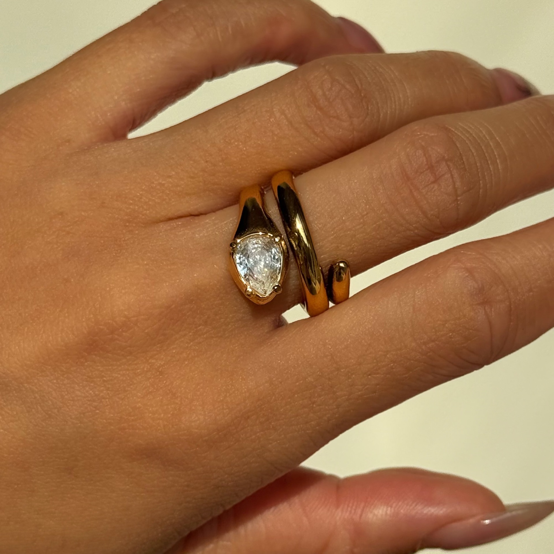 Rings Classification Wholesale Jewelry Elegant Lady Snake Titanium Steel Gold Plated Rings