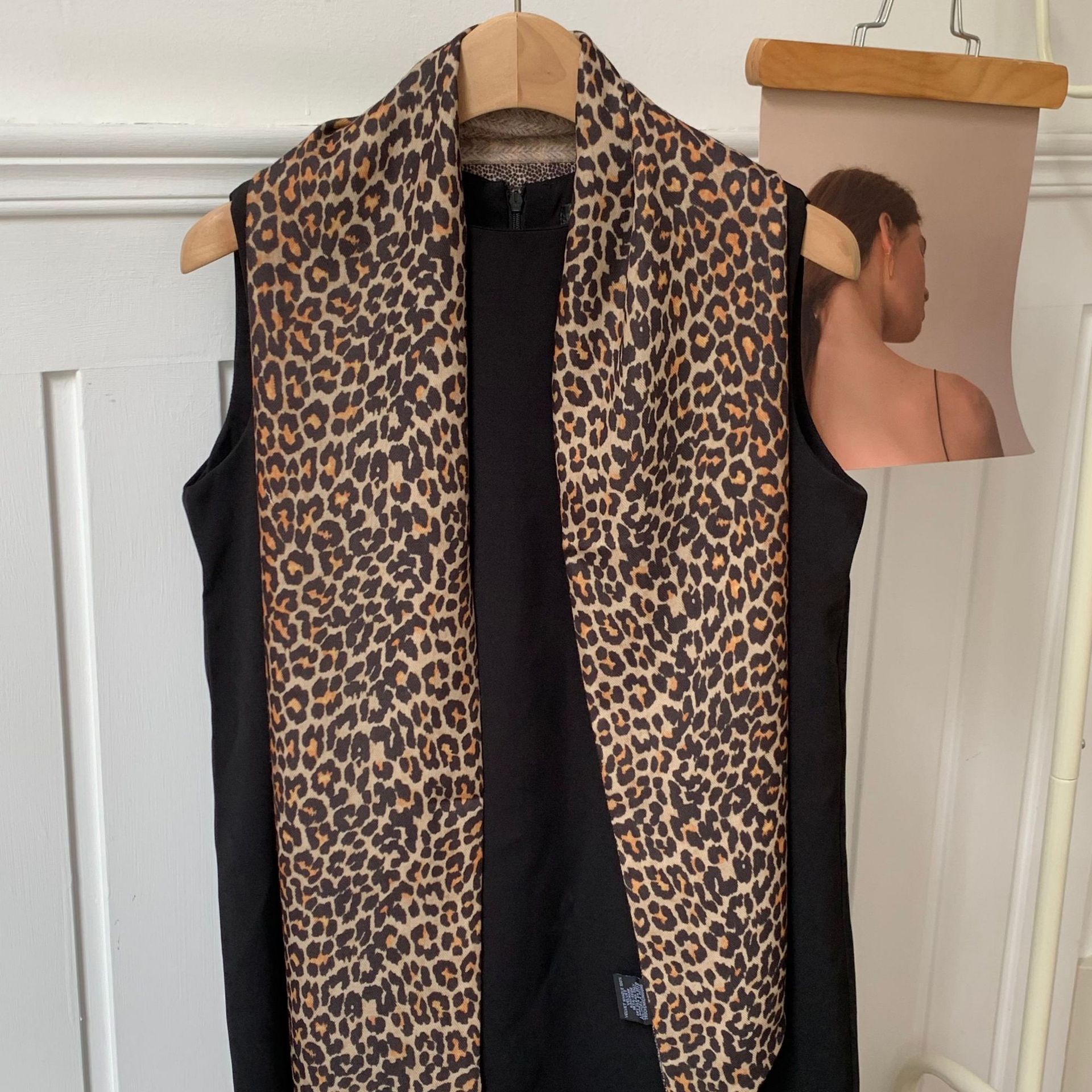 Pañuelo de seda sentido de alta calidad primavera y verano nuevo sentido de la atmósfera coreana bufanda decorativa de todo fósforo protector solar pañuelo para el cabello cinturón de moda