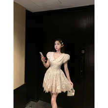 昕可达 [孤品蕾丝]小V娃娃领重工蕾丝裙立体剪裁连衣裙
