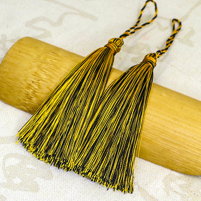 Two-color black and yellow mixed color tassel, aromatherapy empty bottle tassel, perfume bottle tassel, tassel pendant