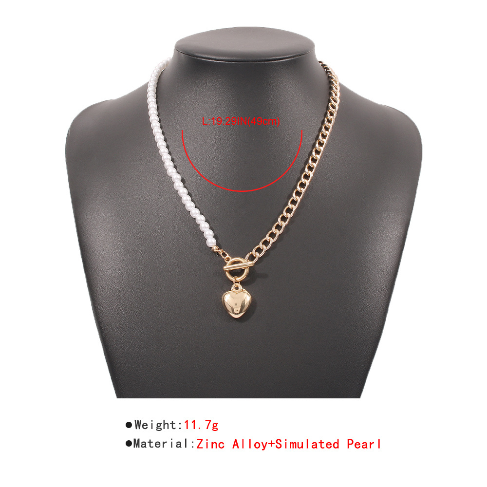 Fashion Pearl Chain Heart-shaped Alloy Necklace Wholesale display picture 1