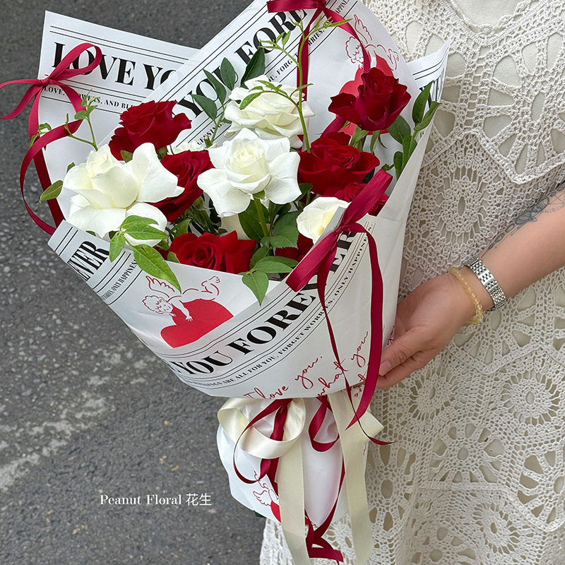 Qixi Día de San Valentín Ángel amor de flores papel de embalaje de película de perla plástico impermeable Diopp materiales hechos a mano