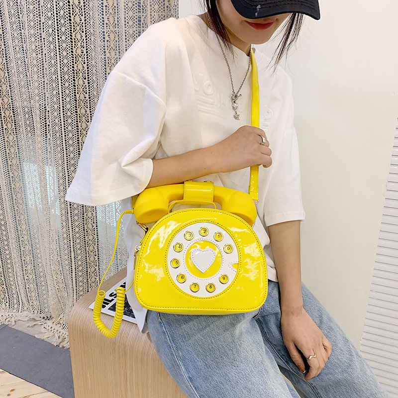 Medium Pu Leather Fashion Shoulder Bags display picture 76