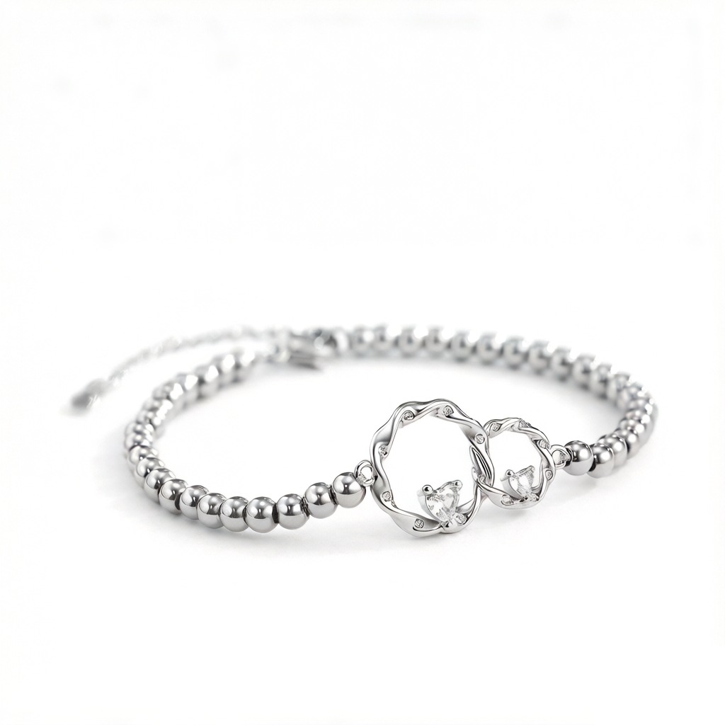 Adjustable Silver Bracelet With Heart Zircon And Bead Details_voghion.com