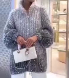 2023 otoño e invierno europeo y americano Amazon transfronterizo Comercio exterior nuevo de alto grado elegante Chanel estilo cómodo lentejuelas suéter con cuello en V