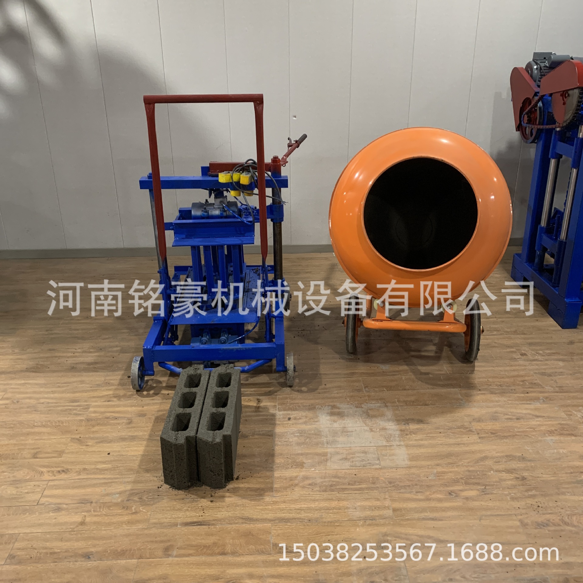 小型免烧移动水泥砖机家用电实心路沿石垫块铺路砖空心制砖