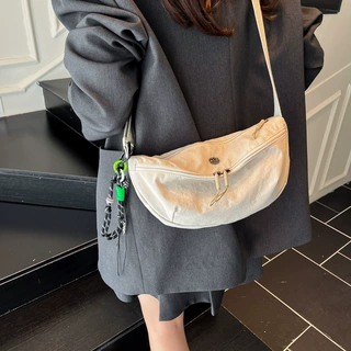 斜挎包女包尼龙单肩包少女百搭休闲包包运动腋下包帆布包饺子包