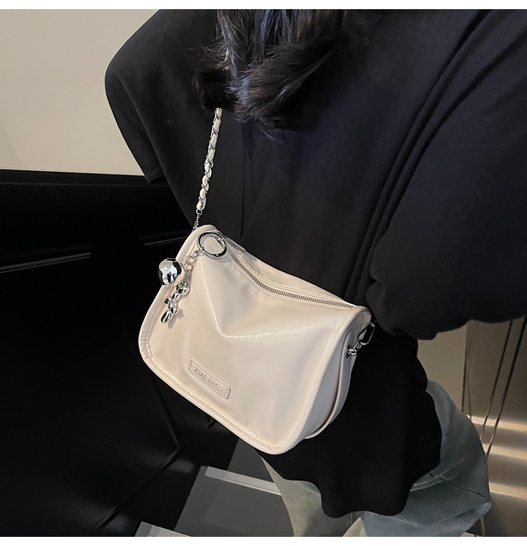 Fashionable single-shoulder bag, casual women's bag 2025 Summer new Korean style, ins style, versatile, hand-held crossbody small square bag undefined