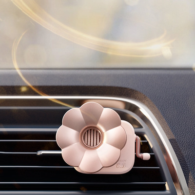 Air outlet vehicle Aromatherapy Refreshing fragrance Versatile vehicle Jewelry Mini lovely automobile Lasting Fragrance wholesale