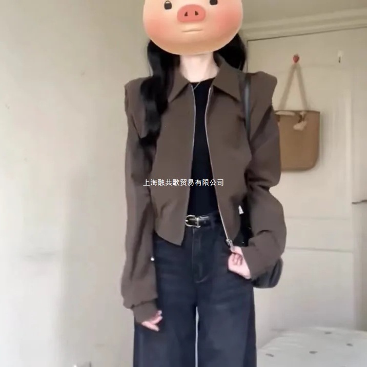 Merlad brown leather jacket for women, new autumn 2025 style, stylish and trendy, perfect for petite women.