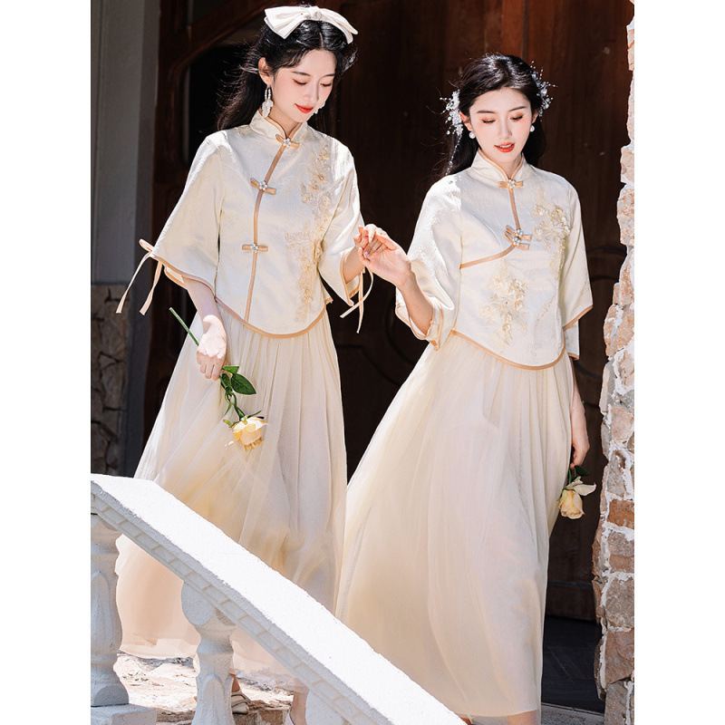中国のブライズメイドドレス 2025 新しい中国風のチャイナドレス結婚式の姉妹ドレスブライズメイドグループスリム Xiuhe イブニングドレス女性のための|undefined
