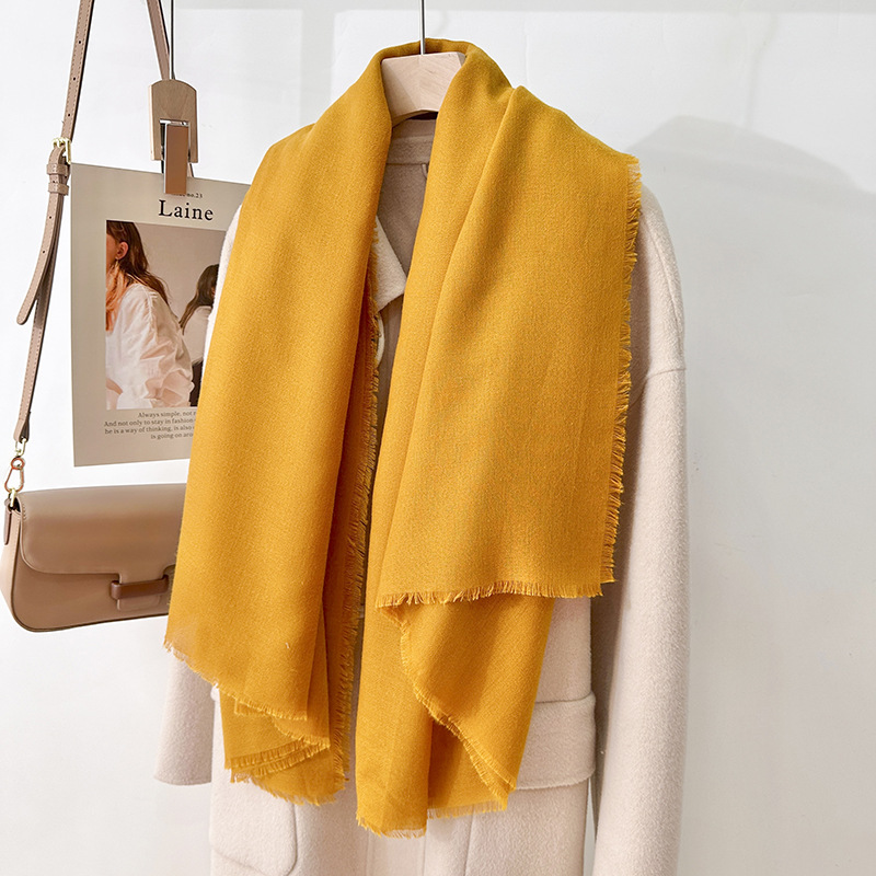 Artístico simple toallas de gaze exterior protector solar elegante chal coreano damas de color sólido cuadrado corto bordado bufandas temperament